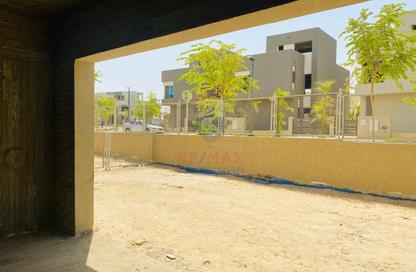 Villa - 4 Bedrooms - 5 Bathrooms for sale in The Crown - Cairo Alexandria Desert Road - 6 October City - Giza