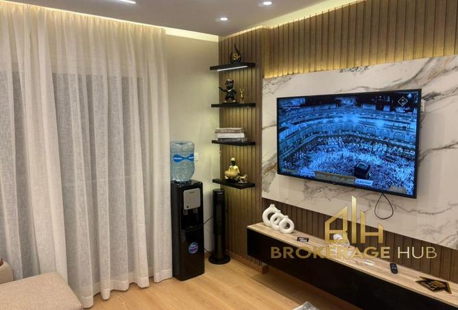 8667276 - Property Image 2