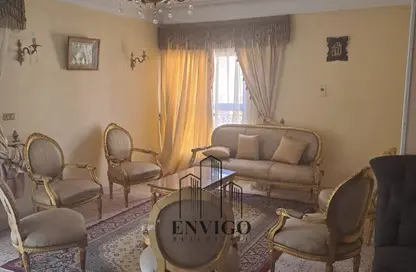 شقة - 3 غرف نوم - 3 حمامات للبيع في شارع ابن هاني الاندلسي - المنطقة الأولى - مدينة نصر - القاهرة