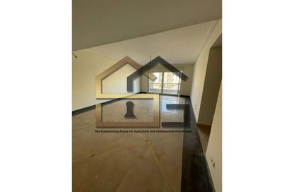 Apartment - 3 Bedrooms - 4 Bathrooms for sale in New Giza - Cairo Alexandria Desert Road - 6 October City - Giza