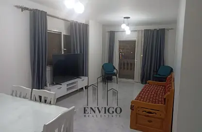 Apartment - 2 Bedrooms - 1 Bathroom for sale in 9th Zone - Nasr City - Cairo