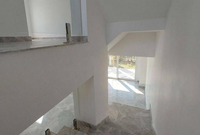 75676805 - Property Image 2