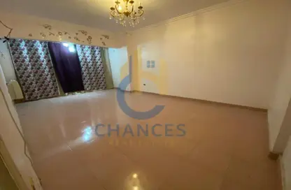 شقة - 3 غرف نوم - 2 حمامات للبيع في شارع 200 - دجلة - حي المعادي - القاهرة