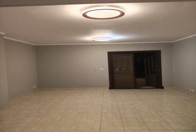 8584561 - Property Image 2