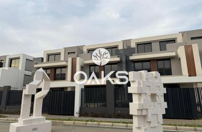 Villa - 3 - 3 for sale in El Patio Townside - 5th Settlement Compounds - The 5th Settlement - New Cairo City - Cairo