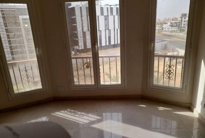 8620018 - Property Image 2