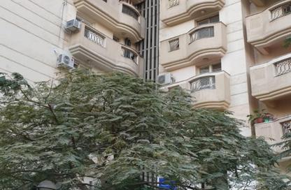 Apartment - 3 Bedrooms - 2 Bathrooms for sale in Saeed Zakaria St. - Al Sefarat District - Nasr City - Cairo Apartment - 3 Bedrooms - 2 Bathrooms for sale in Saeed Zakaria St. - Al Sefarat District - Nasr City - Cairo