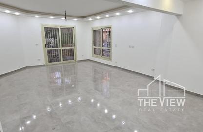Apartment - 3 Bedrooms - 2 Bathrooms for sale in Al Khamayel city - Sheikh Zayed Compounds - Sheikh Zayed City - Giza