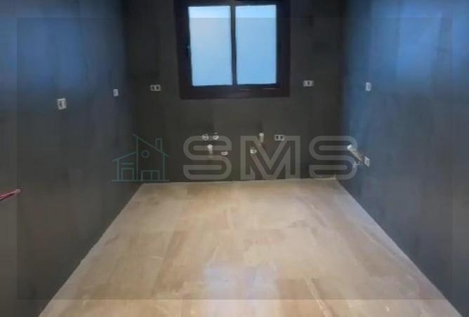 61198104 - Property Image 3