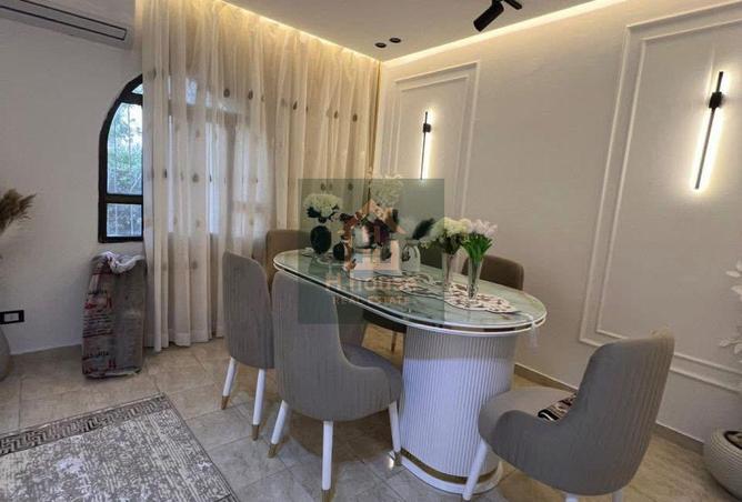 8592015 - Property Image 2