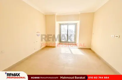 شقة - 2 غرف نوم - 2 حمامات للايجار في في صوارى - ووترفرونت - صوارى - كمبوندات الاسكندرية - الاسكندرية