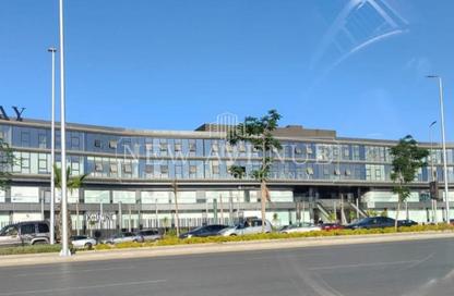 Retail - Studio - 1 Bathroom for sale in Sway Mall - Mohamed Naguib Axis - North Investors Area - New Cairo City - Cairo