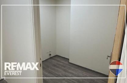 عيادة - استوديو - 1 حمام للبيع في مول ويست بارك - محور 26 يوليو - مدينة 6 أكتوبر - الجيزة عيادة - استوديو - 1 حمام للبيع في مول ويست بارك - محور 26 يوليو - مدينة 6 أكتوبر - الجيزة