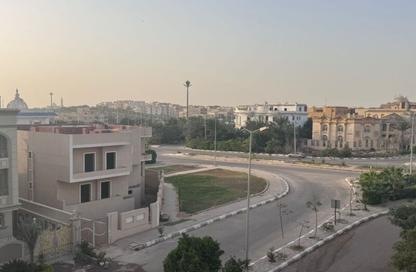 Roof - 6 Bedrooms - 4 Bathrooms for sale in 2nd Neighborhood - 3rd District East - Shorouk City - Cairo