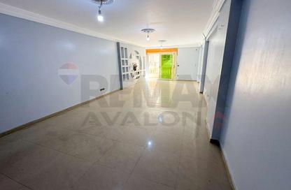 Apartment - 3 Bedrooms - 2 Bathrooms for sale in Camp Chezar - Hay Wasat - Alexandria