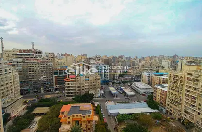 Apartment - 3 Bedrooms - 2 Bathrooms for sale in Kafr Abdo St. - Kafr Abdo - Roushdy - Hay Sharq - Alexandria
