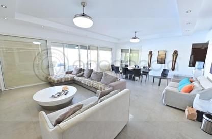 Villa - 5 Bedrooms - 7 Bathrooms for sale in Hacienda Bay - Sidi Abdel Rahman - North Coast