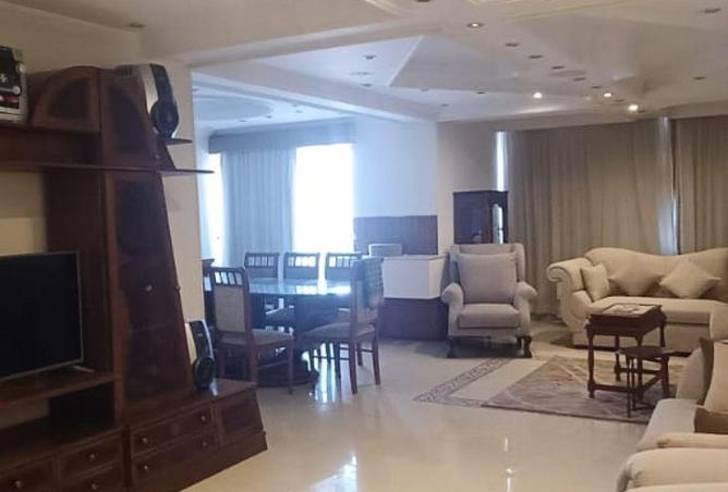 83126634 - Property Image 3