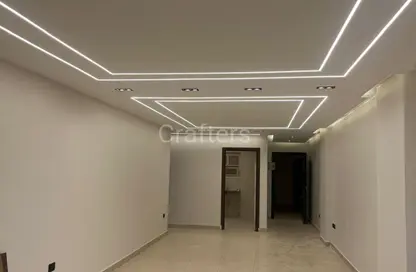 شقة - 3 غرف نوم - 2 حمامات للبيع في السياحية الاولى - التوسعات الشمالية - مدينة 6 أكتوبر - الجيزة