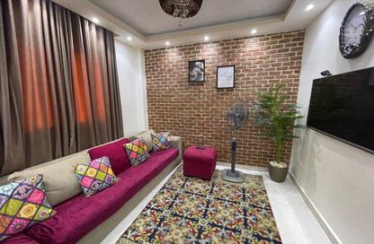 Apartment - 3 Bedrooms - 1 Bathroom for rent in Gardenia City Compound Nasr City - Zahraa Madinat Nasr - Nasr City - Cairo