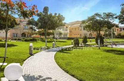 Apartment - 3 Bedrooms - 3 Bathrooms for sale in Hyde Park - New Cairo City - Cairo
