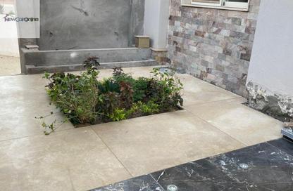 Villa - 6 Bedrooms - 7 Bathrooms for sale in El Koronfel - The 5th Settlement - New Cairo City - Cairo