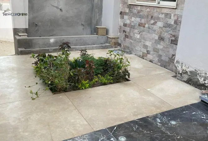 93239243 - Property Image 2