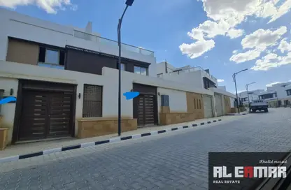 منزل مزدوج - 4 غرف نوم - 4 حمامات للبيع في كمبوند اب فيل - طريق مصر اسكندرية الصحراوي - مدينة 6 أكتوبر - الجيزة