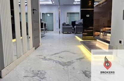 Villa - 5 Bedrooms - 5 Bathrooms for rent in Hyde Park Central - The 6th Settlement - New Cairo City - Cairo