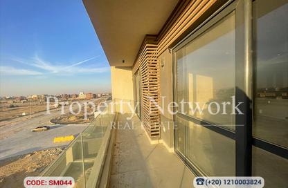 Apartment - 3 Bedrooms - 2 Bathrooms for sale in El Patio Oro - 5th Settlement Compounds - The 5th Settlement - New Cairo City - Cairo