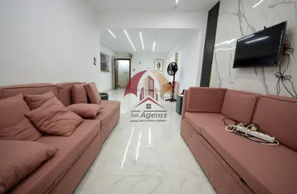 Apartment - 2 Bedrooms - 1 Bathroom for sale in Janaklees - Hay Sharq - Alexandria