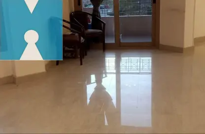 شقة - 3 غرف نوم - 1 حمام للبيع في اوبرا سيتي - الحي السادس - الشيخ زايد - الجيزة شقة - 3 غرف نوم - 1 حمام للبيع في اوبرا سيتي - الحي السادس - الشيخ زايد - الجيزة