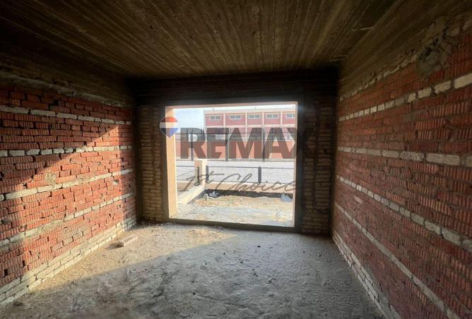 8426745 - Property Image 2