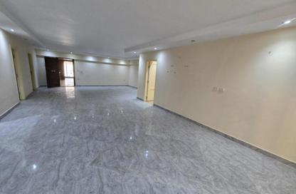 Office Space - Studio - 1 Bathroom for rent in Zahraa El Maadi - Hay El Maadi - Cairo