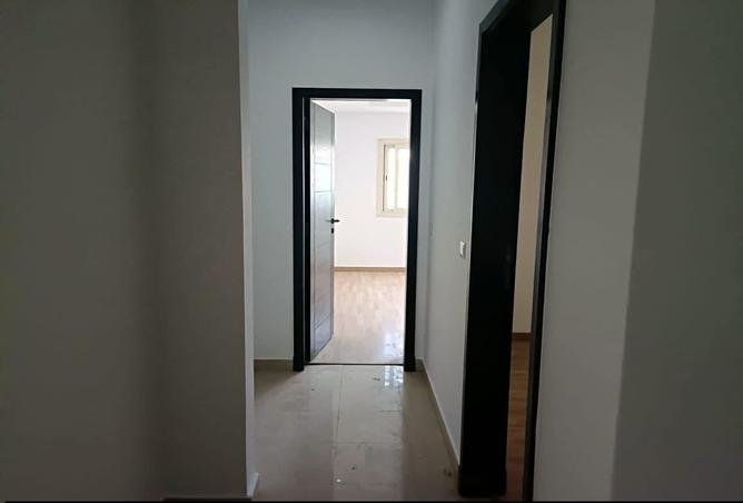 64889408 - Property Image 3