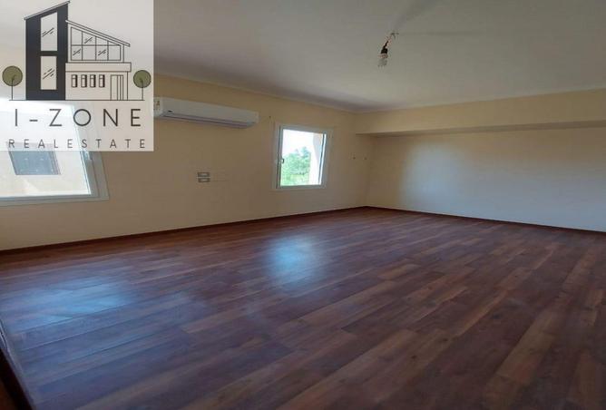 69827044 - صورة العقار 3