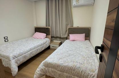 Apartment - 2 Bedrooms - 1 Bathroom for rent in Street155 - District 4 - The 5th Settlement - New Cairo City - Cairo
