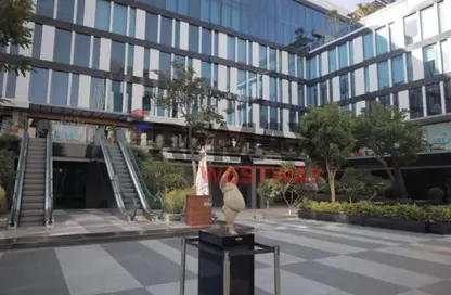 Office Space - 4 Bedrooms - 4 Bathrooms for sale in Park St. - 26th of July Corridor - Sheikh Zayed City - Giza