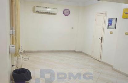 Apartment - 2 - 2 for sale in Yasmine District - 14th District - Sheikh Zayed City - Giza