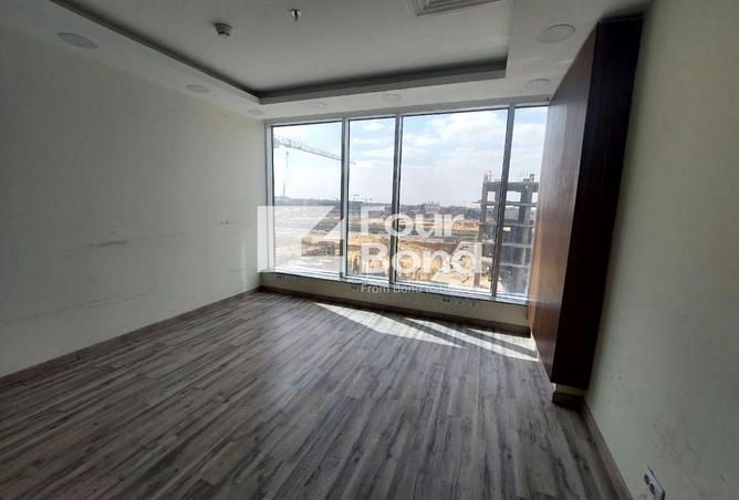 102073459 - Property Main Image