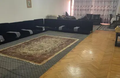 شقة - 3 غرف نوم - 2 حمامات للايجار في شارع سوريا - المهندسين - الجيزة