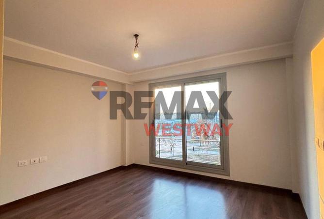 69569800 - صورة العقار 2