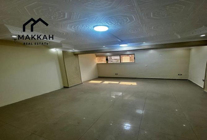 70622702 - Property Image 2