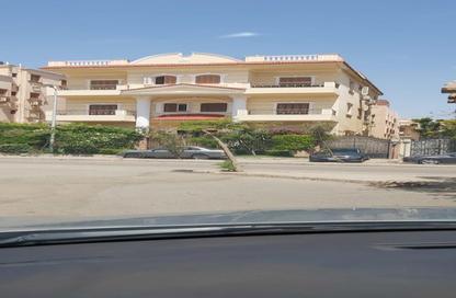 Villa - 7+ Bedrooms - 7+ Bathrooms for sale in District 1 - The 5th Settlement - New Cairo City - Cairo