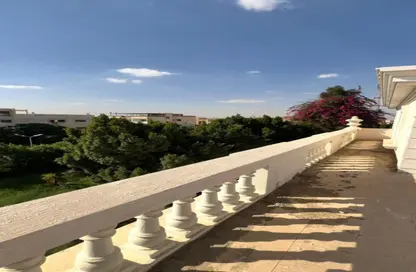 Villa - 7 Bedrooms - 6 Bathrooms for sale in Al Shorouk 2000 - El Shorouk Compounds - Shorouk City - Cairo