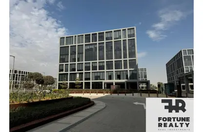 مساحات مكتبية - 2 غرف نوم - 1 حمام للبيع في كايرو فيستيفال سيتى - المستثمرين الشمالية - مدينة القاهرة الجديدة - القاهرة