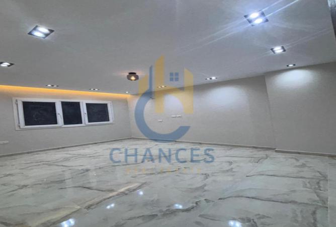 8445329 - Property Image 2