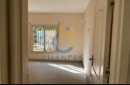 Apartment - 3 Bedrooms - 2 Bathrooms for sale in Mena Residence - South Investors Area - New Cairo City - Cairo