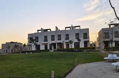 Villa - 3 Bedrooms - 3 Bathrooms for sale in O West - 6 October Compounds - 6 October City - Giza