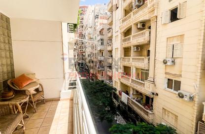 Apartment - 3 Bedrooms - 2 Bathrooms for sale in Kafr Abdo St. - Kafr Abdo - Roushdy - Hay Sharq - Alexandria Apartment - 3 Bedrooms - 2 Bathrooms for sale in Kafr Abdo St. - Kafr Abdo - Roushdy - Hay Sharq - Alexandria
